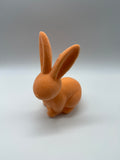 1x Hase, Hasenfigur, Ostern, geflockt, sitzend, 19cm, aprikot